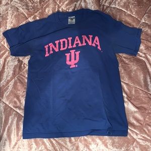 IU Tshirt